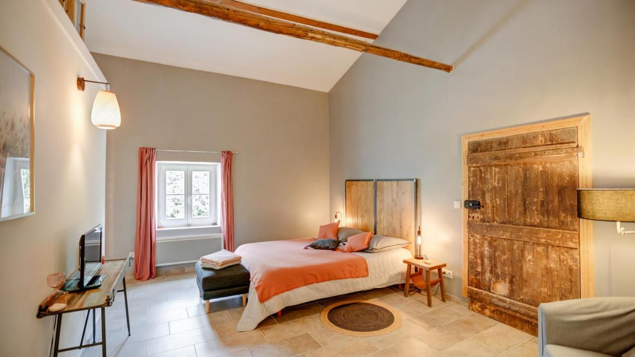 Le Domaine De L'Osage Hotel Pont-Saint-Esprit Room photo