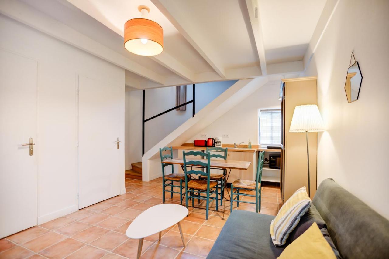 Le Domaine De L'Osage Hotel Pont-Saint-Esprit Room photo