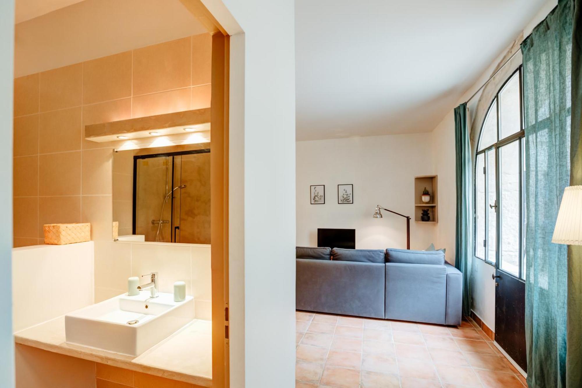 Le Domaine De L'Osage Hotel Pont-Saint-Esprit Room photo